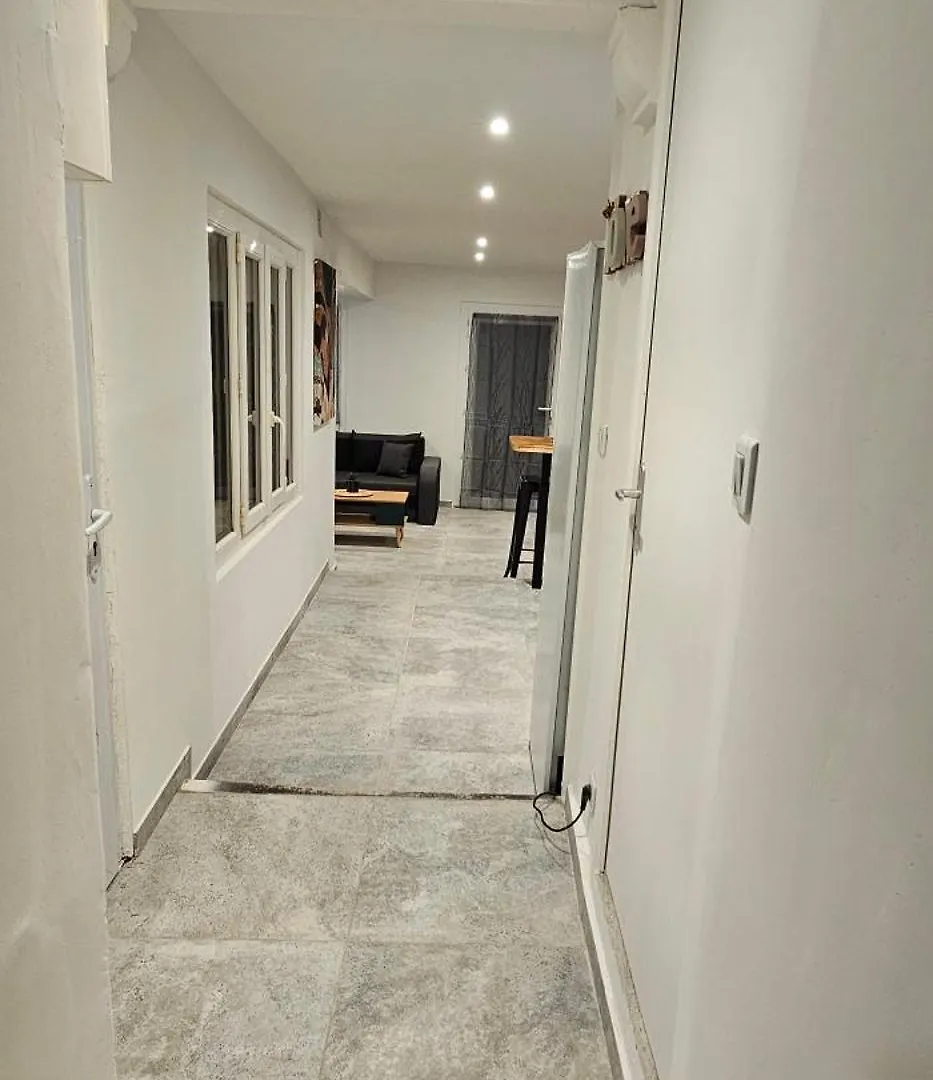 Apartment Bel Appartement Et Son Jardin Saint-Cezaire-sur-Siagne France